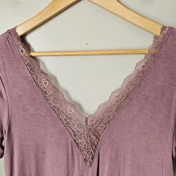 EUC AMERICAN EAGLE SOFT & SEXY DOUBLE V NECK LACED MAUVE TOP SIZE M - Picture 5 of 13